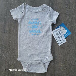 Infant Daddy's Little Sidekick Unisex Graphic Onsie. 3-6M